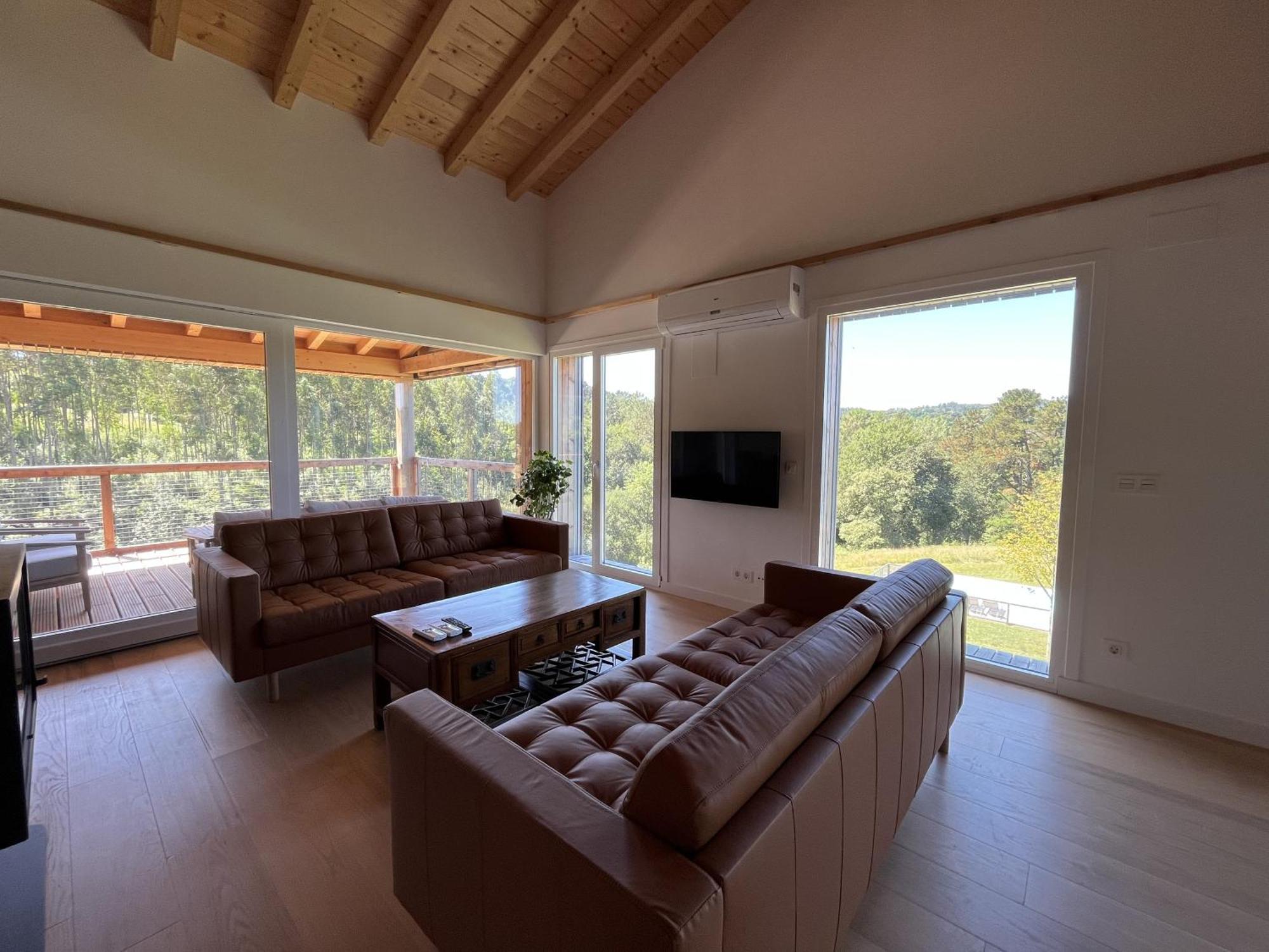 Basoan Guest House Mungia Bagian luar foto